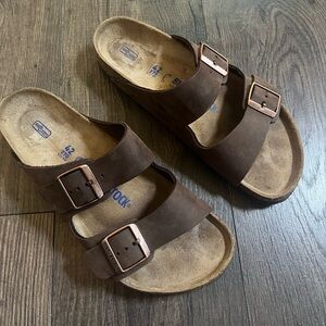 Birkenstock Arizona Soft Footbed Nubuck Leather M9 W11